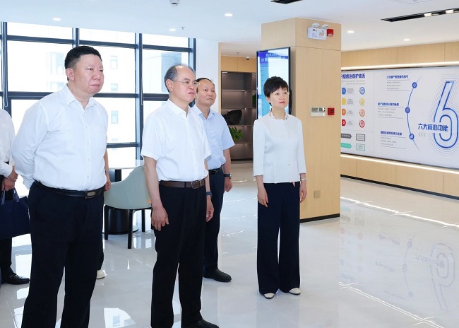 省法院党组书记、院长夏道虎到苏州开展专题调研